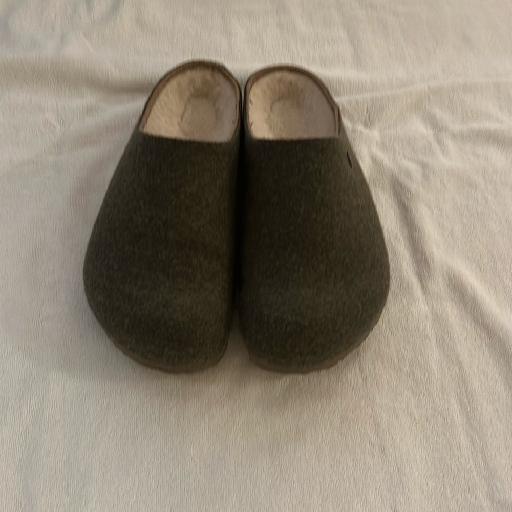 Wool birken stock fur lined clogs